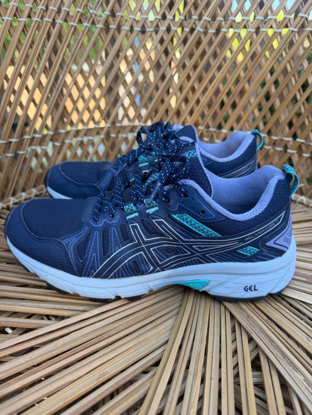Asics Gel-Venture 7 running shoes size 7 - Picture 2 of 11